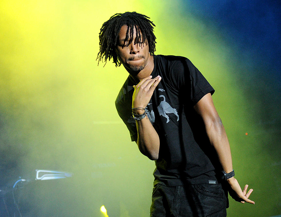 Lupe Fiasco Thrown Off Stage at Inaugural Concert [VIDEO]
