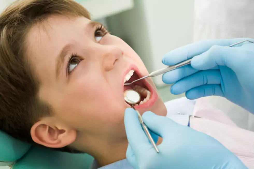 Your Child&#8217;s First Visit To the Dentist [SPONSORED POST]