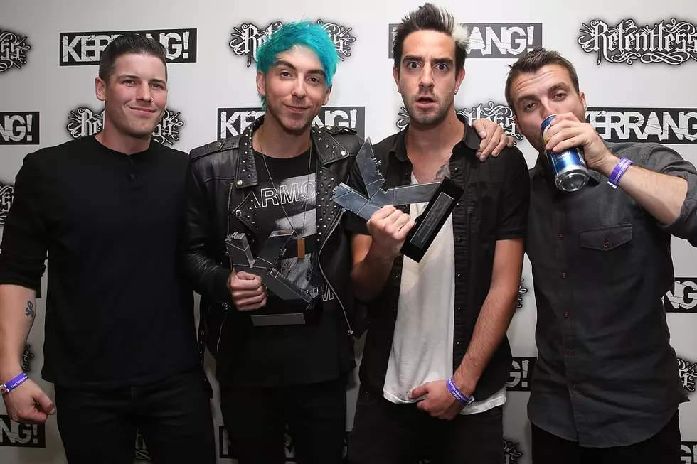&#8216;All Time Low&#8217; In Store Signing This Saturday At Bull Moose [VIDEO]