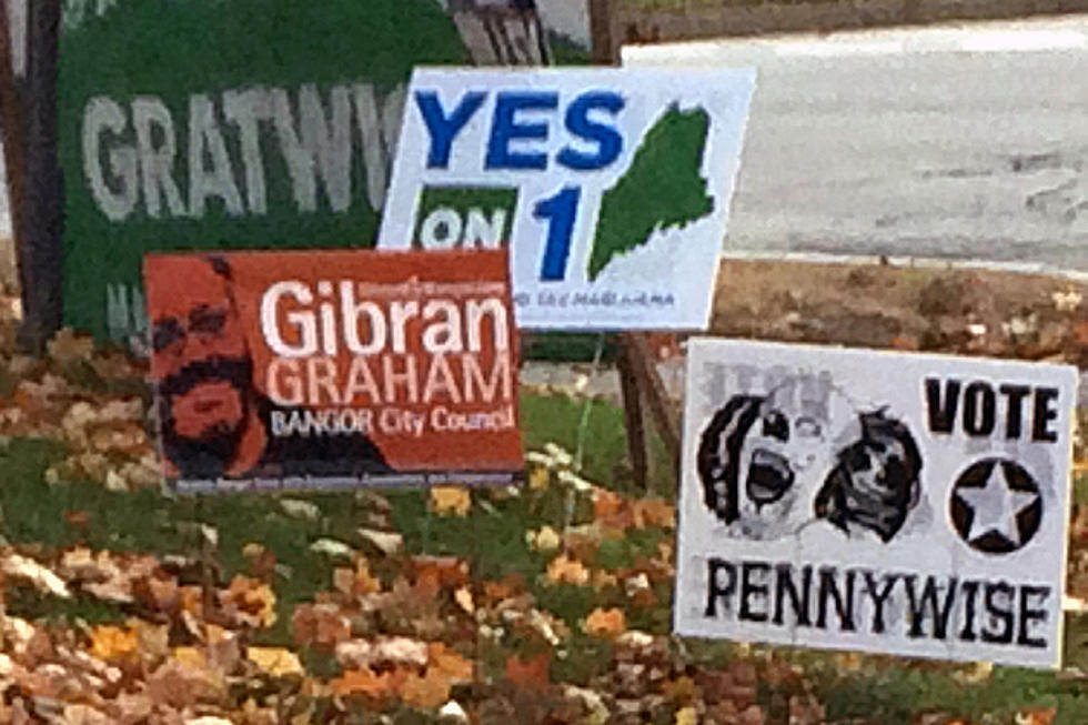 Stephen King Responds To &#8216;Vote Pennywise&#8217; Political Signs Popping Up In Bangor