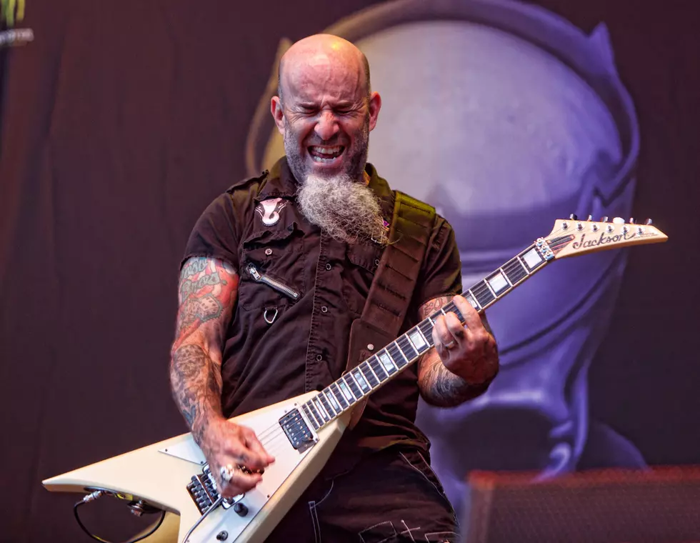 Anthrax Guitarist Swings ‘Shining’ Ax While In Bangor