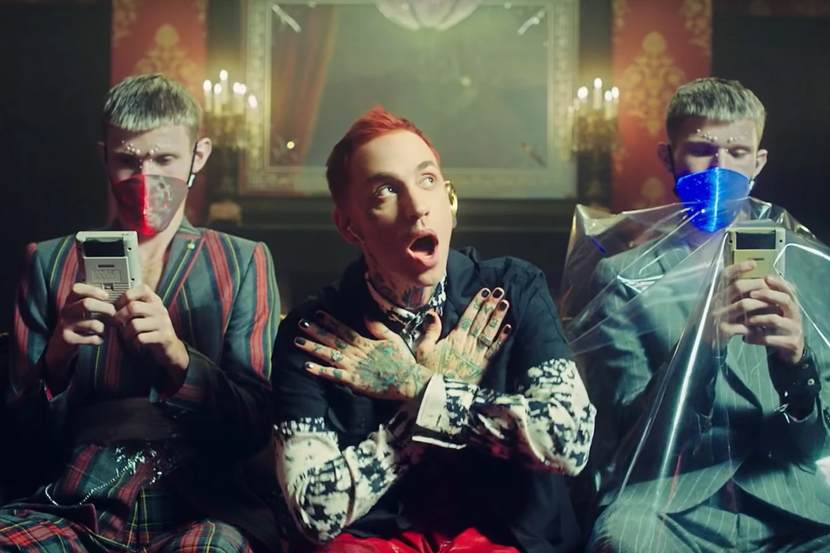 z artist spotlight blackbear z artist spotlight blackbear