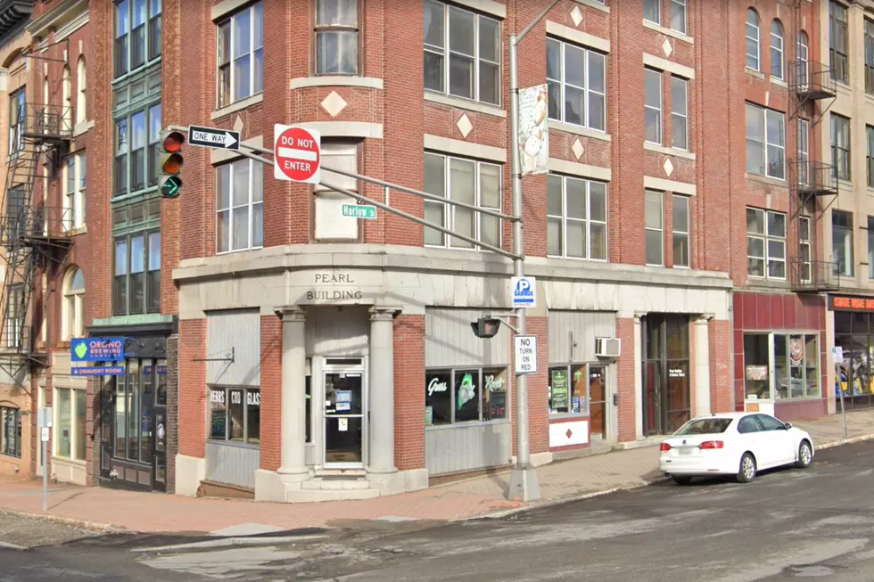 Busy Downtown Intersection Has Lost a ‘No Turn On Red’ Sign + Bangor Is Rejoicing