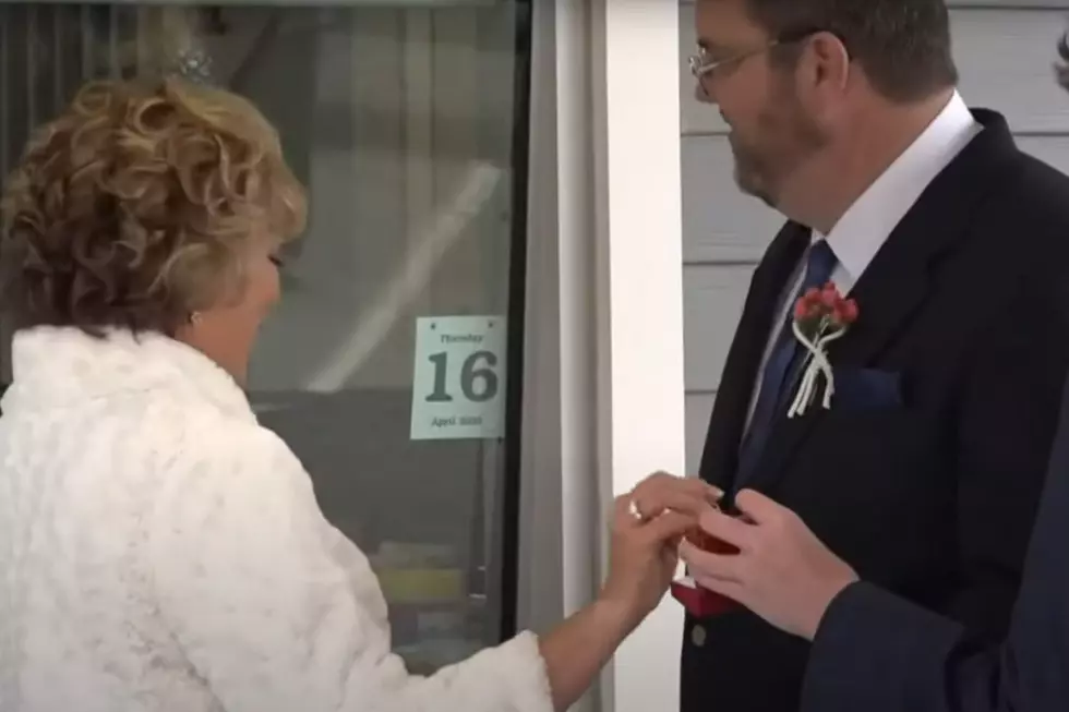 Northeast Harbor Couple Wed At Bank Drive-Thru [VIDEO]