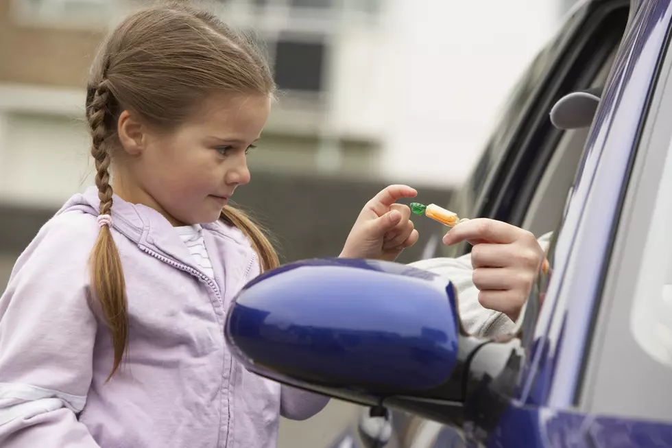 As You Get Ready For Summer Vacation, Talk To Your Kids About Stranger Danger