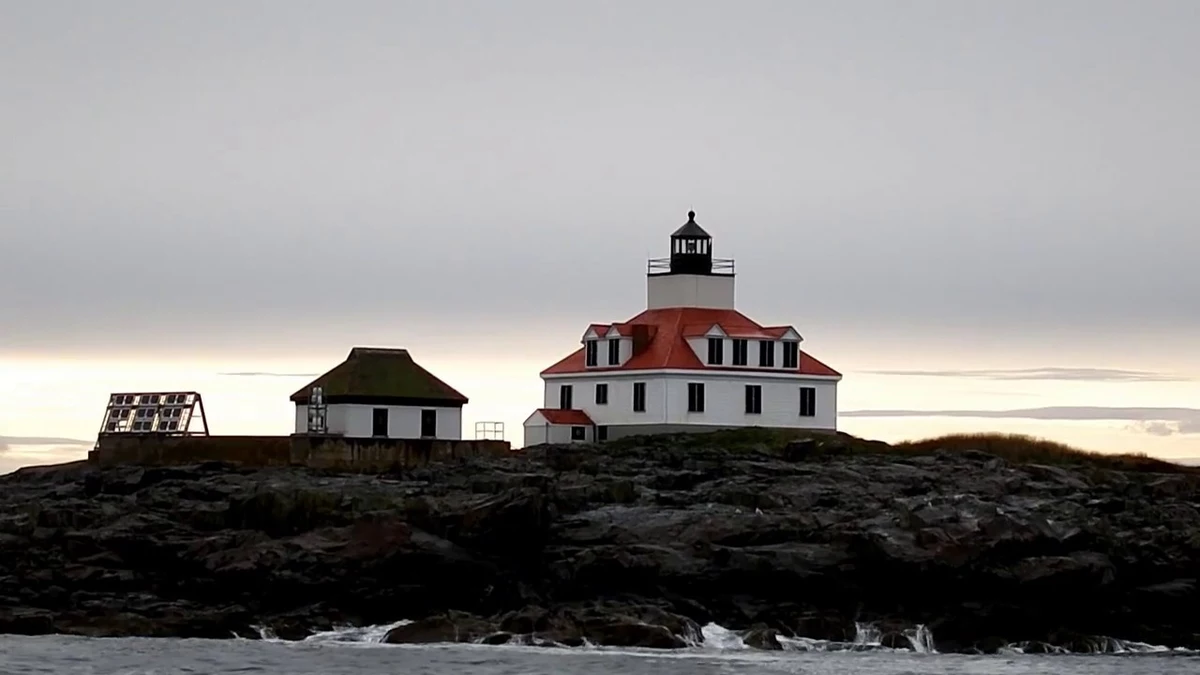 Celebrate National Lighthouse Day In Maine [VIDEO]
