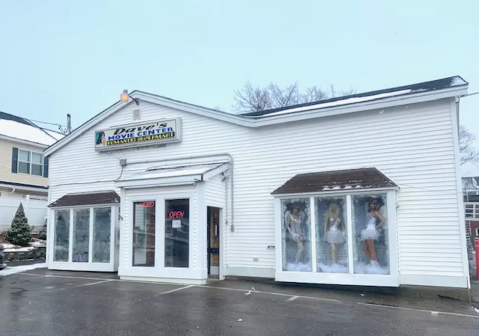 Mannequins In Bangor Movie Center Mark More Than Seasons