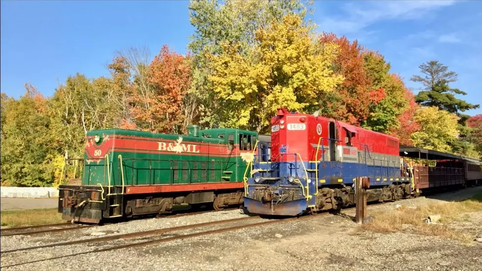 Take A Fall Foliage Ride On The Belfast &#038; Moosehead Railroad