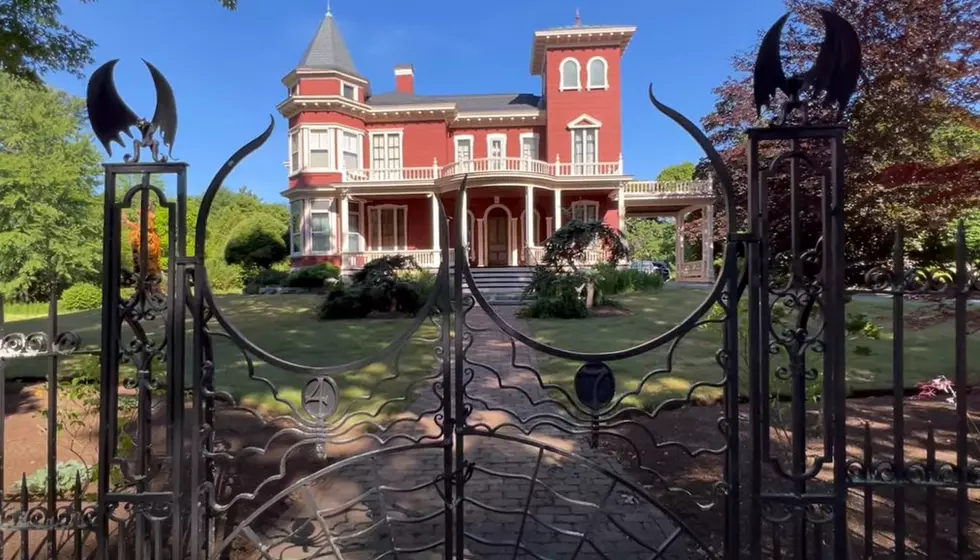 Halloween Is The Perfect Time To Visit Stephen King’s House