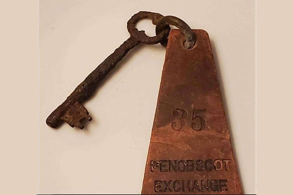 Extremely Unique And Extremely Old Bangor Souvenir