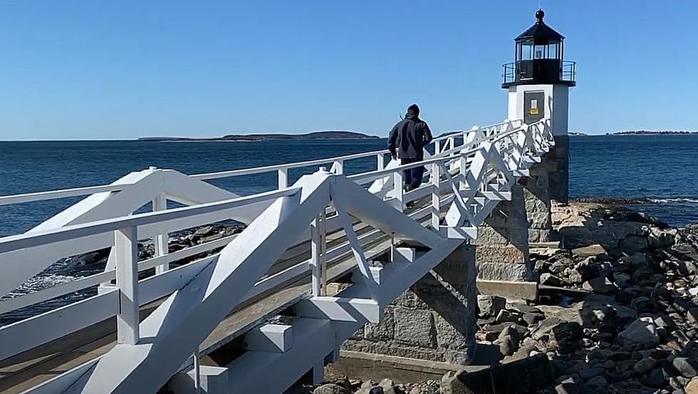 TikTok Idea-Do The ‘Forrest Gump Run’ At Marshall Point Lighthouse