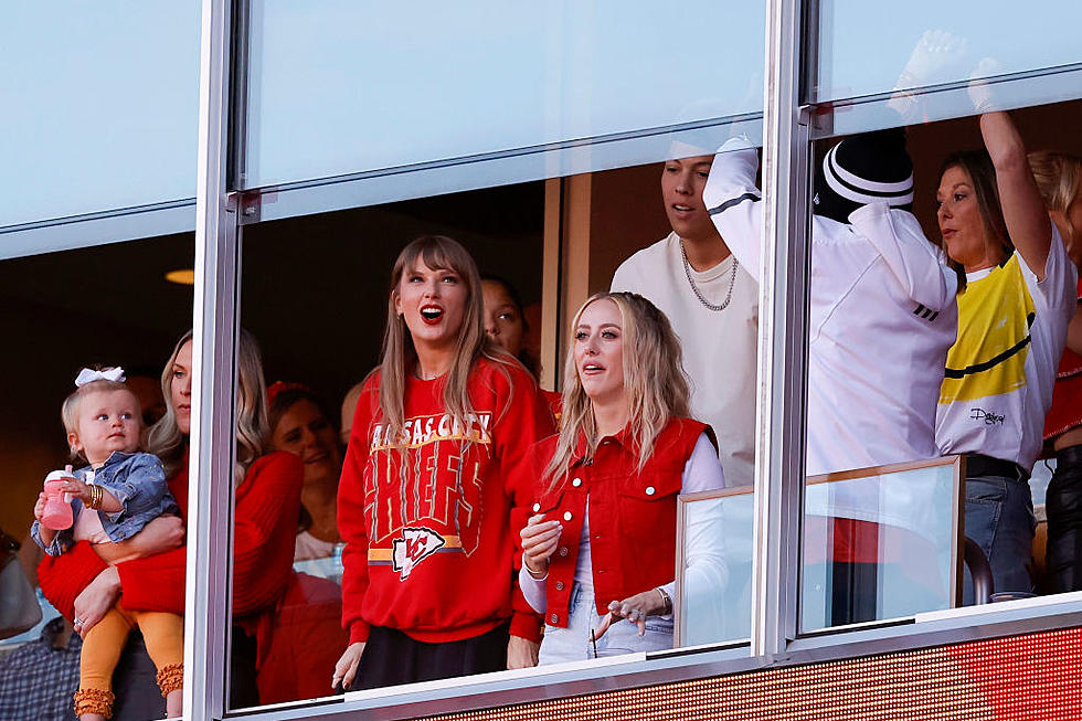Will Taylor Swift Be At The Patriots Home Game On Sunday?