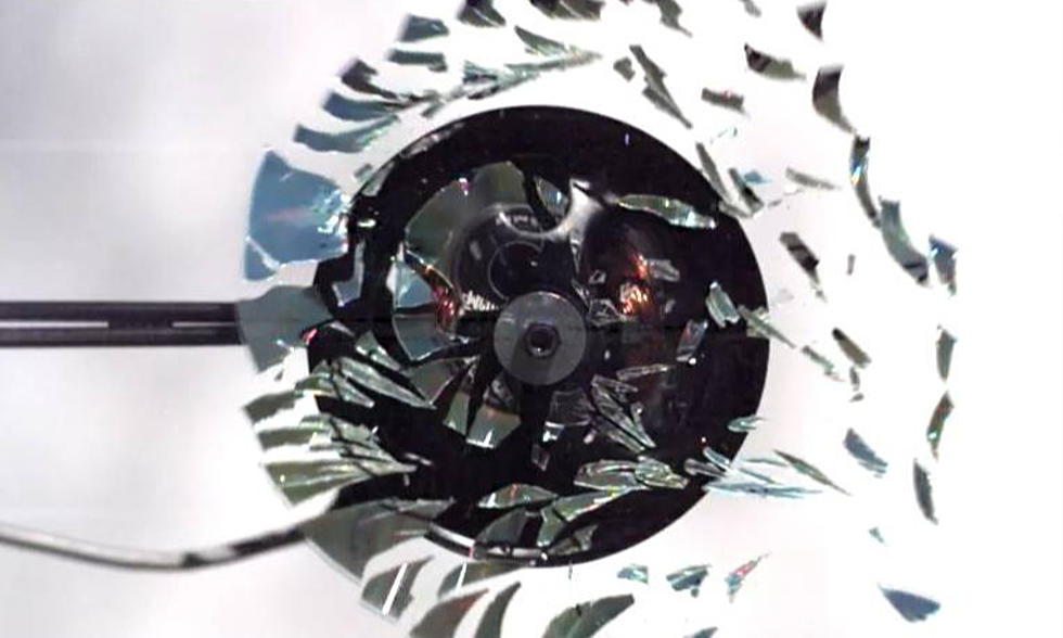 CD Shattering in Slow Motion – Slow Mo Guys [VIDEO]