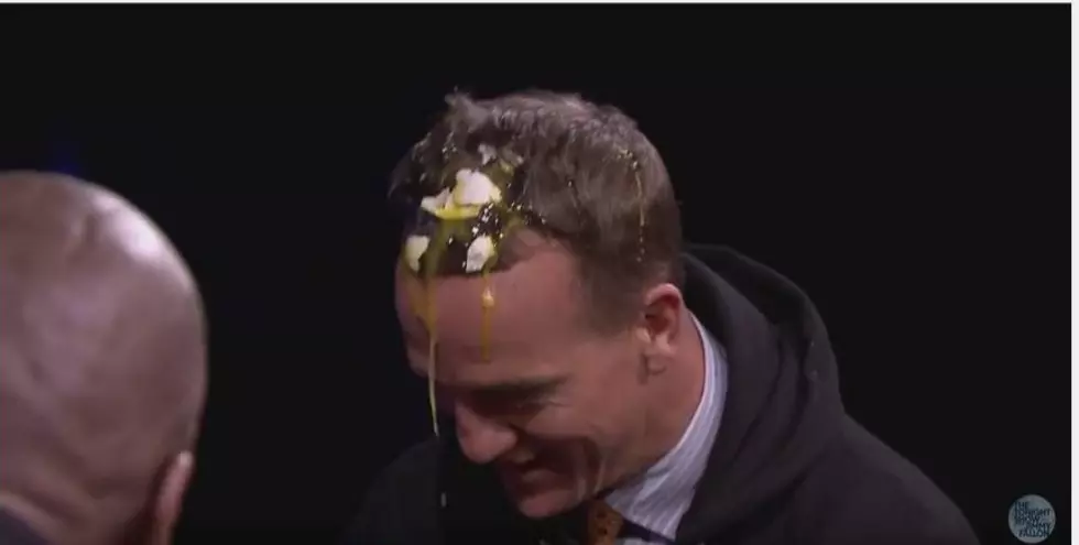Egg Russian Roulette with Peyton Manning and Magic Johnson [VIDEO]