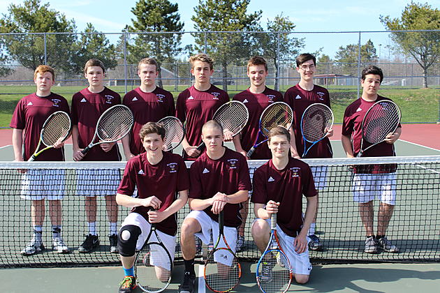 Meet the EHS Boy&#8217;s Tennis Team [PHOTOS]