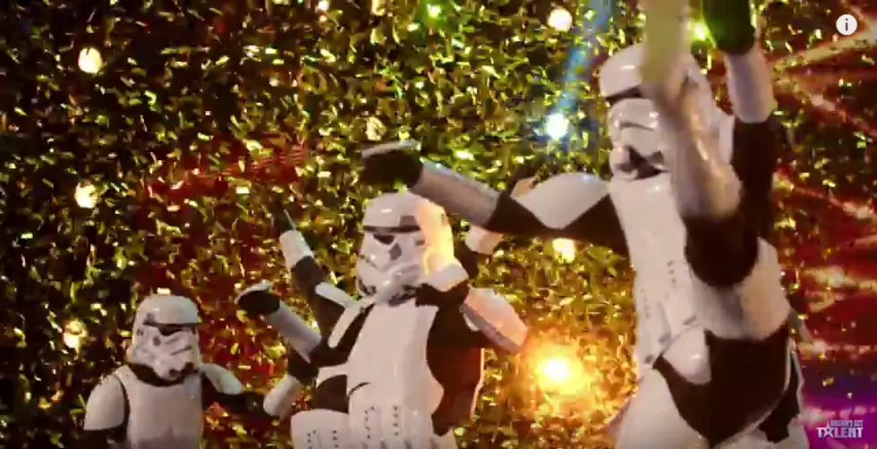 BGT &#8211; Stormtroopers Get Golden Buzzer [VIDEO]