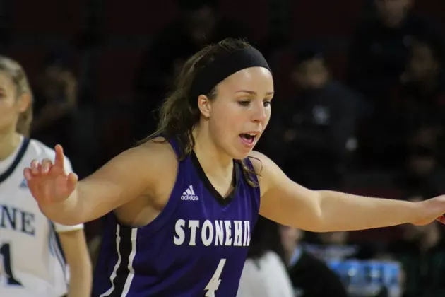Shaw Named Stonehill College&#8217;s Female Athlete of the Week