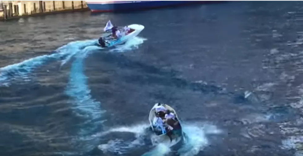 Chicago River Turns Blue to Celebrate the Cub’s Win [VIDEO]