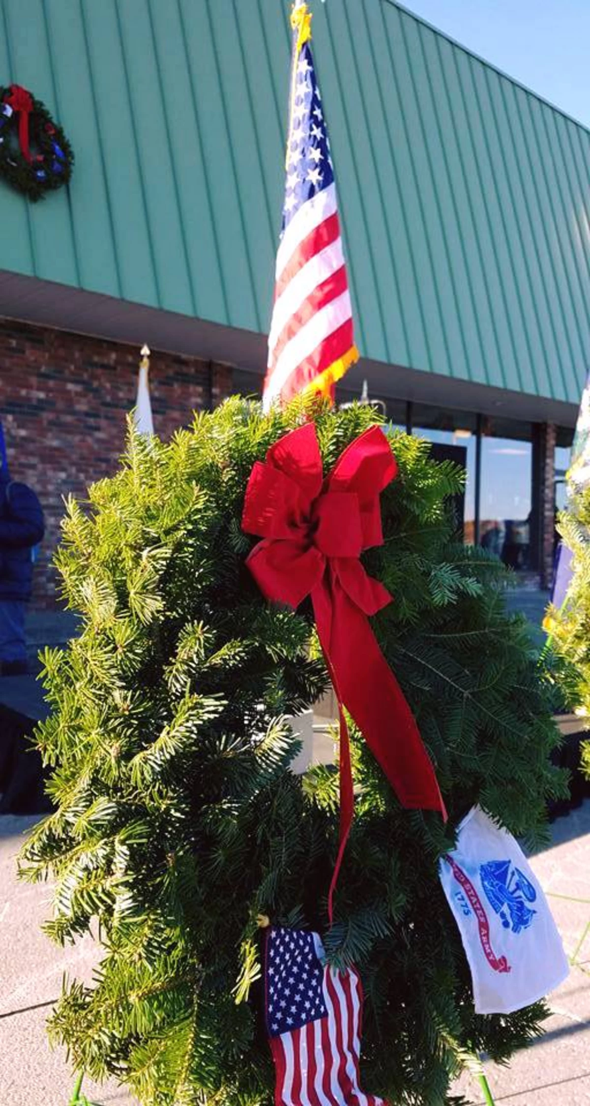 Wreaths Across America [VIDEO]