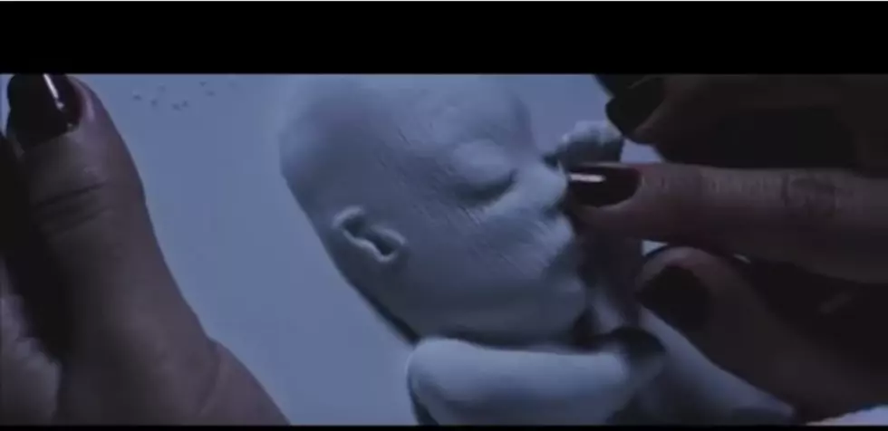 Blind Mother “Sees” Her Baby [VIDEO]