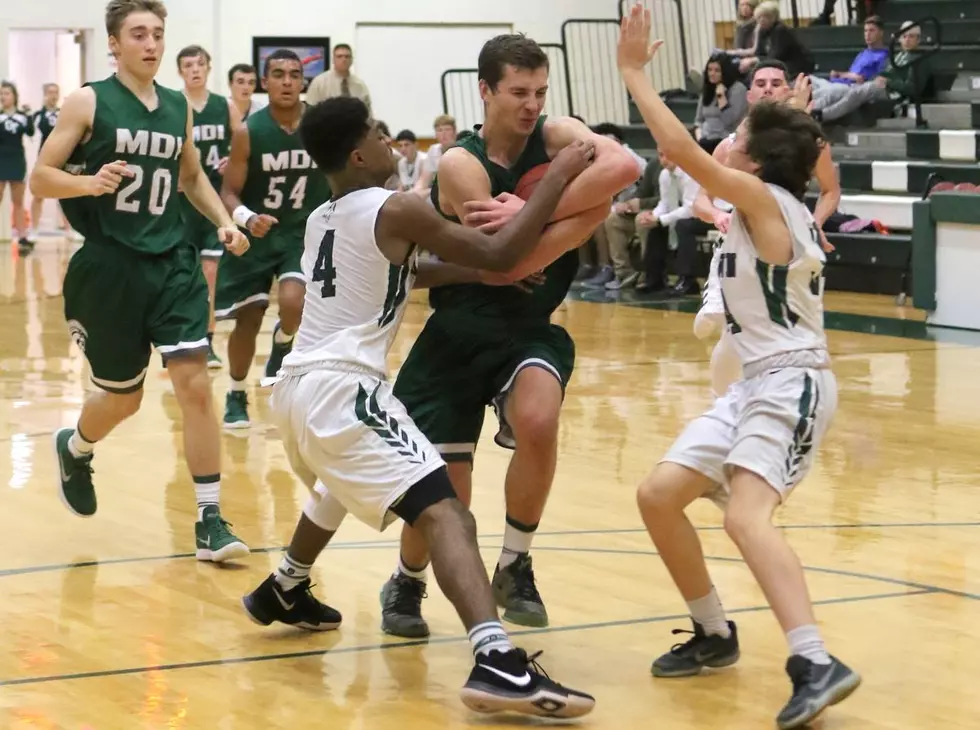 Trojans Begin Defense of Gold Ball with 71-48 Victory in Old Town [Recap/Stats/Photos]