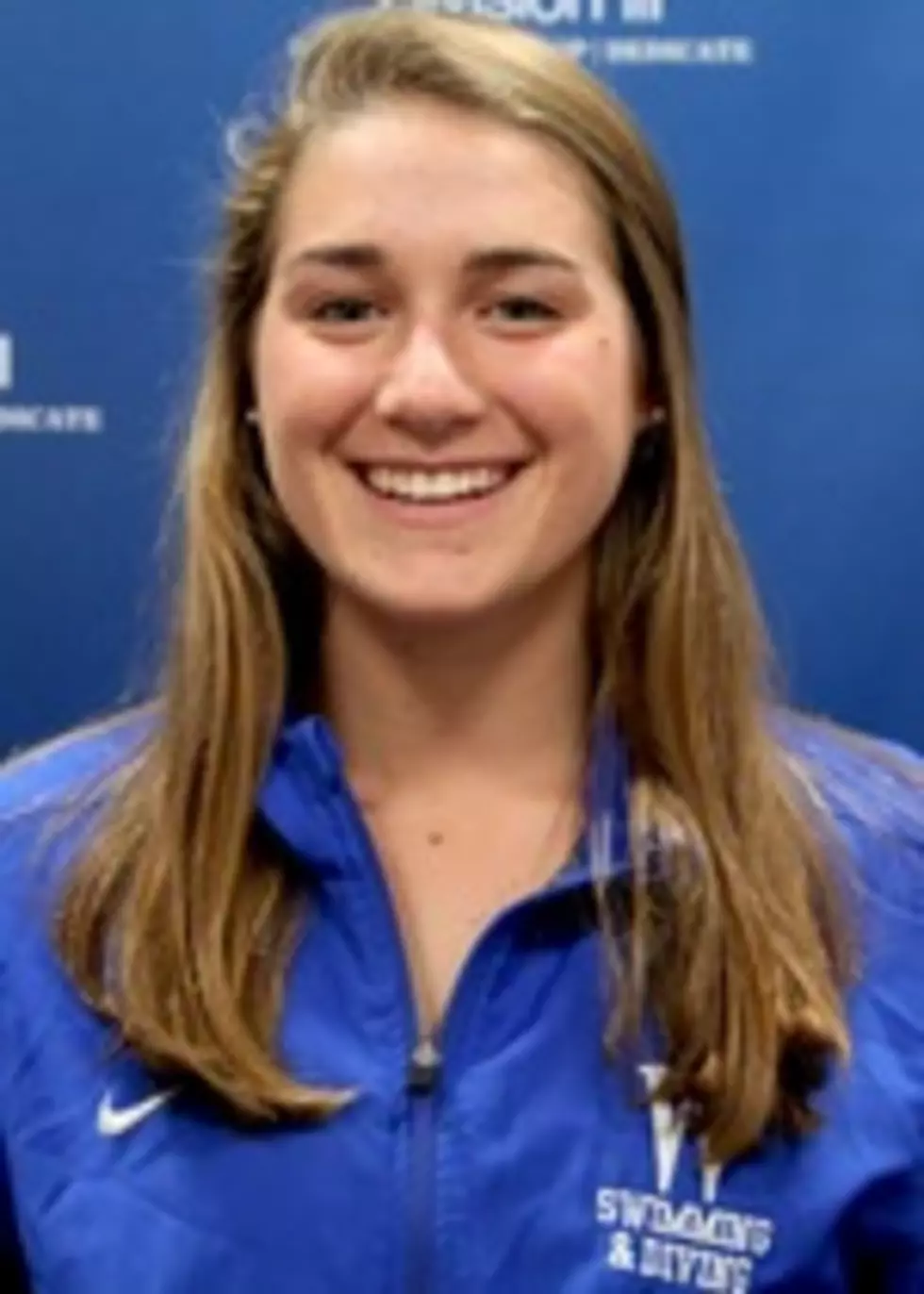 DaCorte Wins 4 Races for Wheaton Against WPI