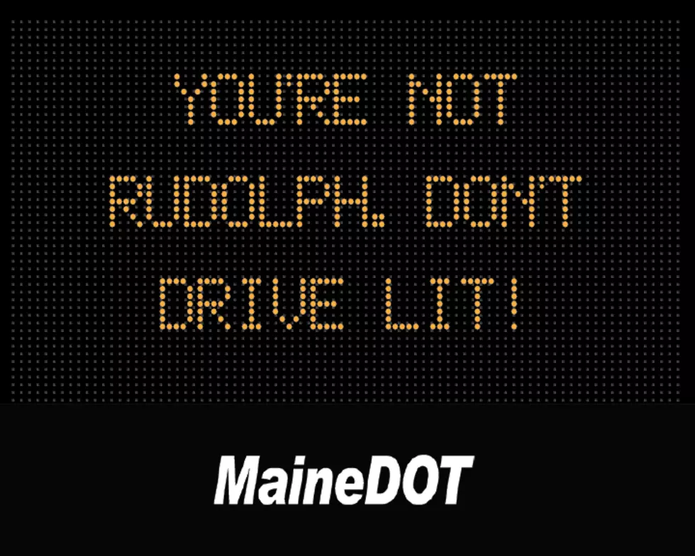 Maine DOT’s Christmas Roadside Signs