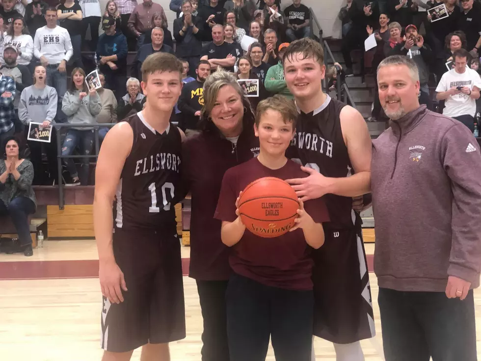 Jackson Curtis Scores 1000th Career Point [PHOTO and VIDEO]