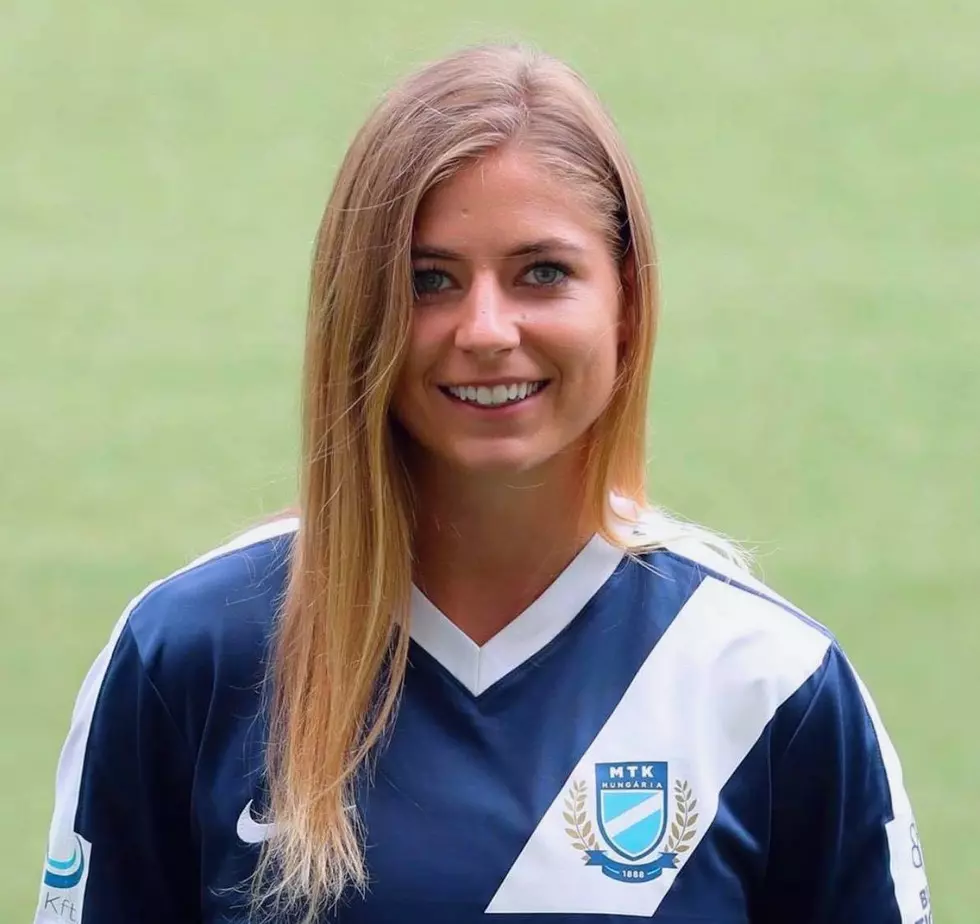 Former Trojan Opal Curless Playing Soccer Professionally in Hungary