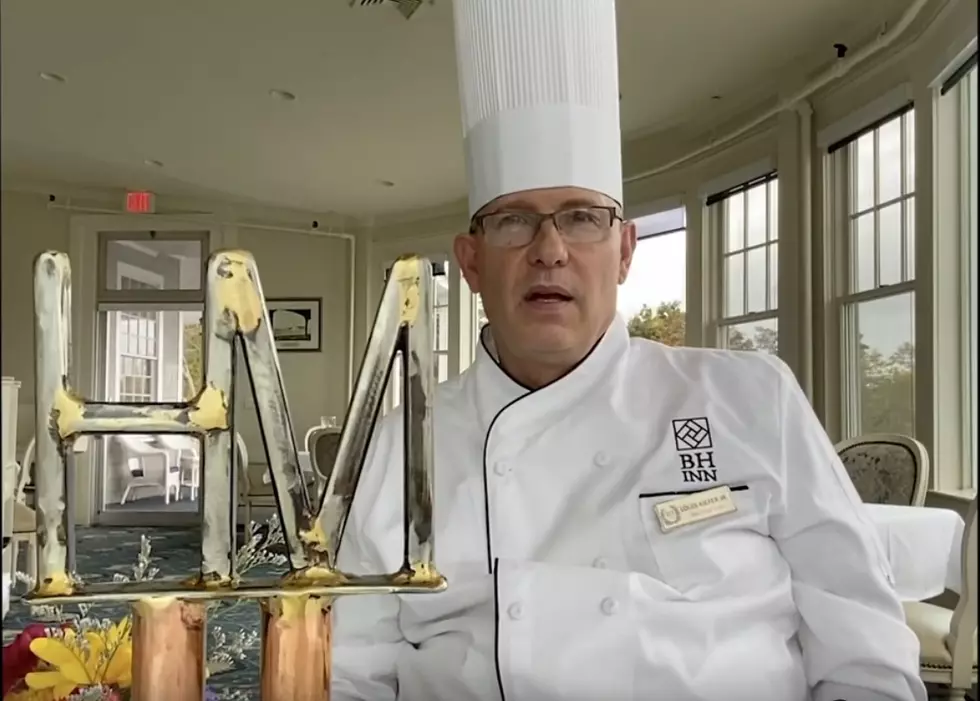 Bar Harbor Inn&#8217;s Chef Lou Presented with Trophy for Chef of the Year [VIDEO]