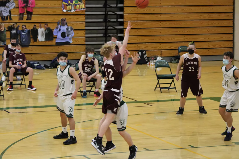 Ellsworth-MDI JV Boys Game March 3 2021 Photo Chris Popper