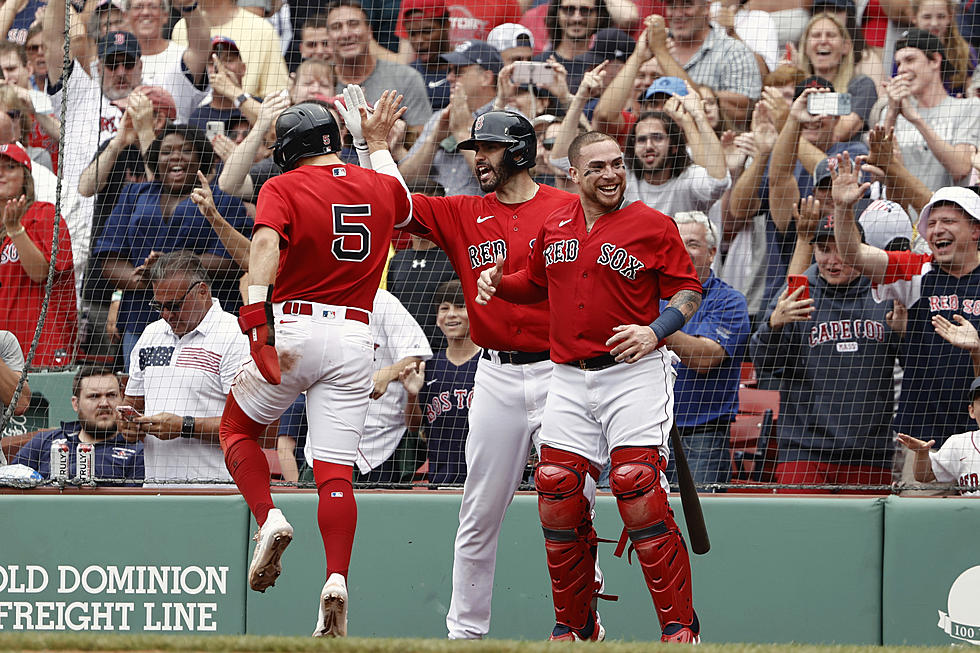 Red Sox Rally with 5 Runs in 8th Inning Beat Yankees 5-4 Sunday [VIDEO]