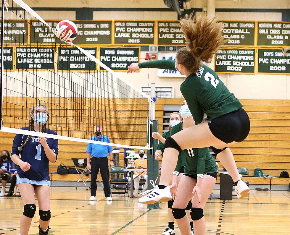 MDI Volleyball Defeats York in Quarterfinals 3-0 [PHOTOS]