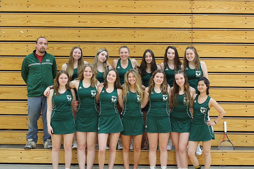 Meet the 2022 MDI Girl&#8217;s Varsity Tennis Team [PHOTOS]