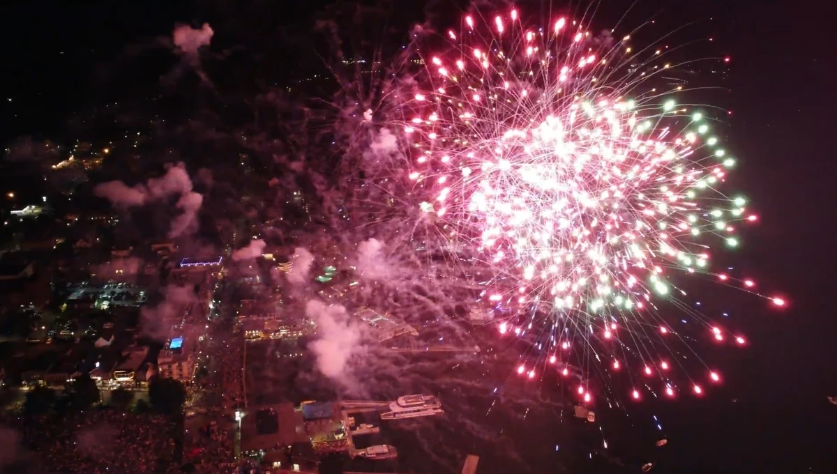 Augusta Maine Kickoff Holiday Season With Epic Fireworks Display