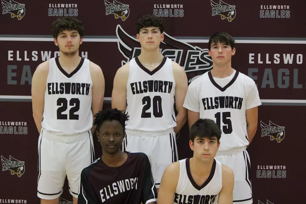 Meet the 2022-23 Ellsworth High School Varsity Boys Basketball Team [PHOTOS]