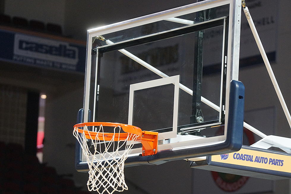 Would You Be in Favor of This Change in High School Basketball Games?