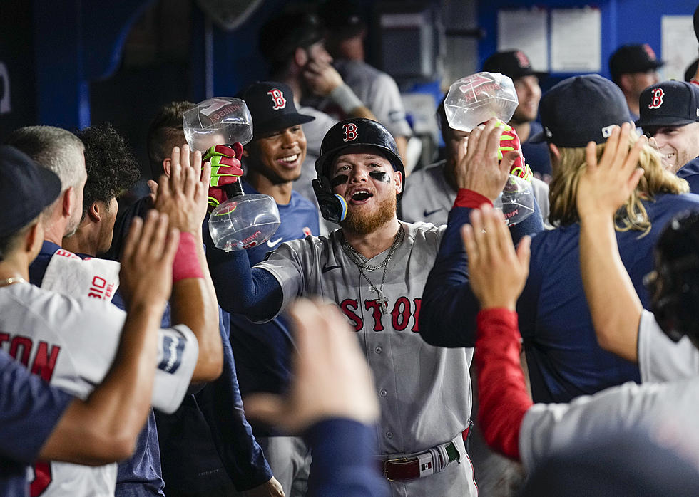 Duran Goes 5-5 and Verdugo Homers in 9th as Red Sox Sweep Blue Jays 5-4