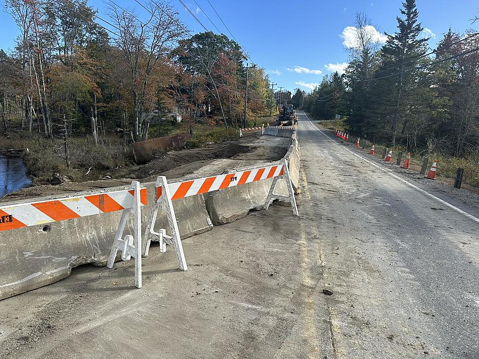 Part of Bayside Road in Ellsworth Reduced to 1 Lane