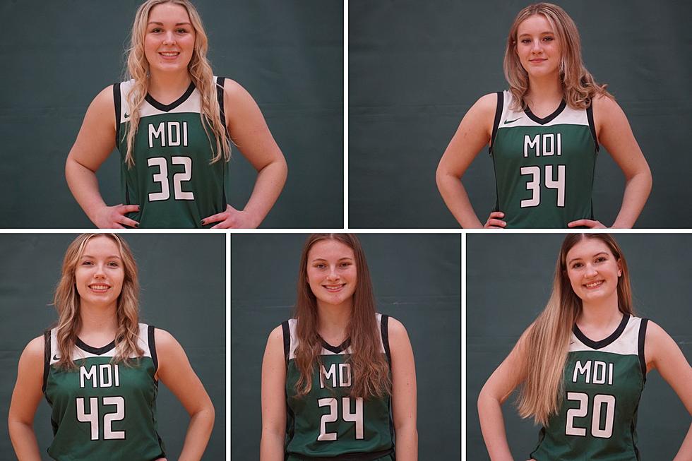 Meet the 2023-24 MDI Varsity Girls Basketball Team [PHOTOS]