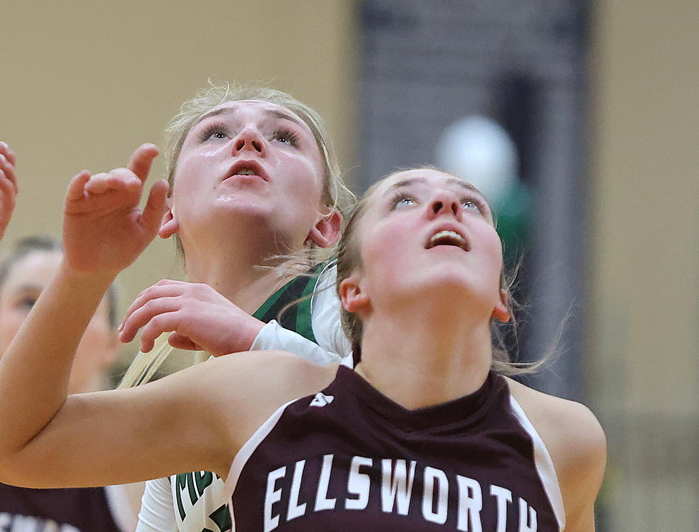 Ellsworth Girls Beat MDI 60-48 in Final Game of Regular Season [PHOTOS/STATS]