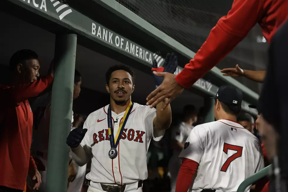 Red Sox Rally to Beat Phillies 8-6 [VIDEO]