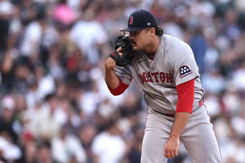 Out of Last Place Red Sox Beat White Sox 8-1 [VIDEO]