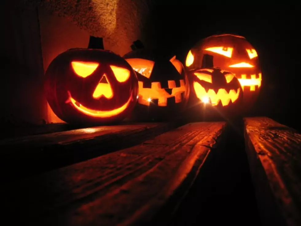 Why Do We Carve Pumpkins Into Jack O&#8217; Lanterns?