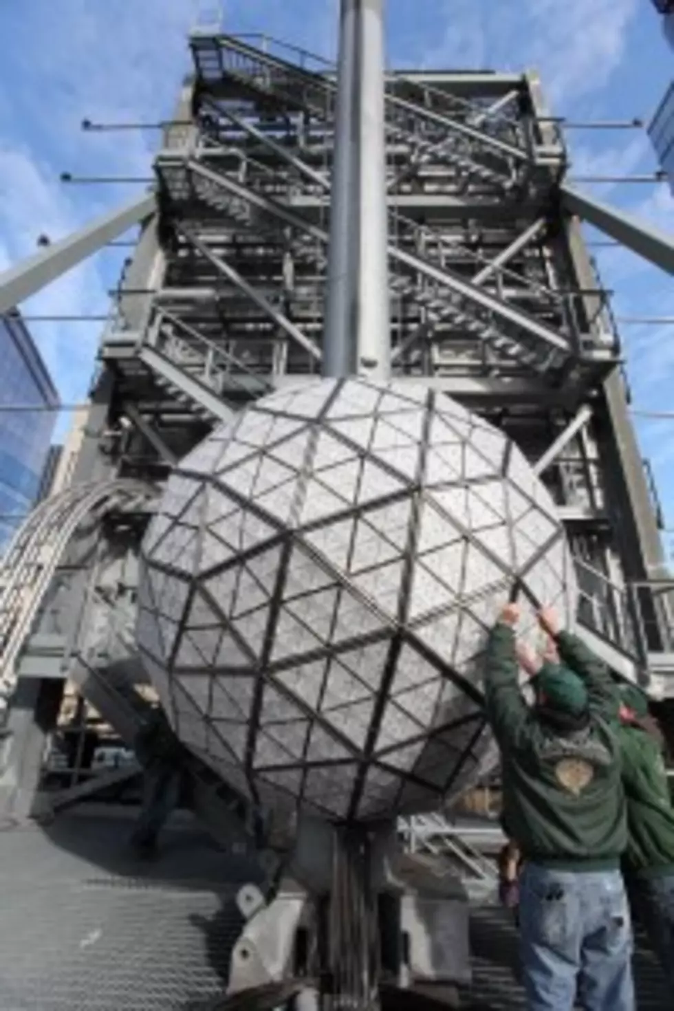 New York Isn&#8217;t The Only Place for A New Year&#8217;s Eve Ball Drop
