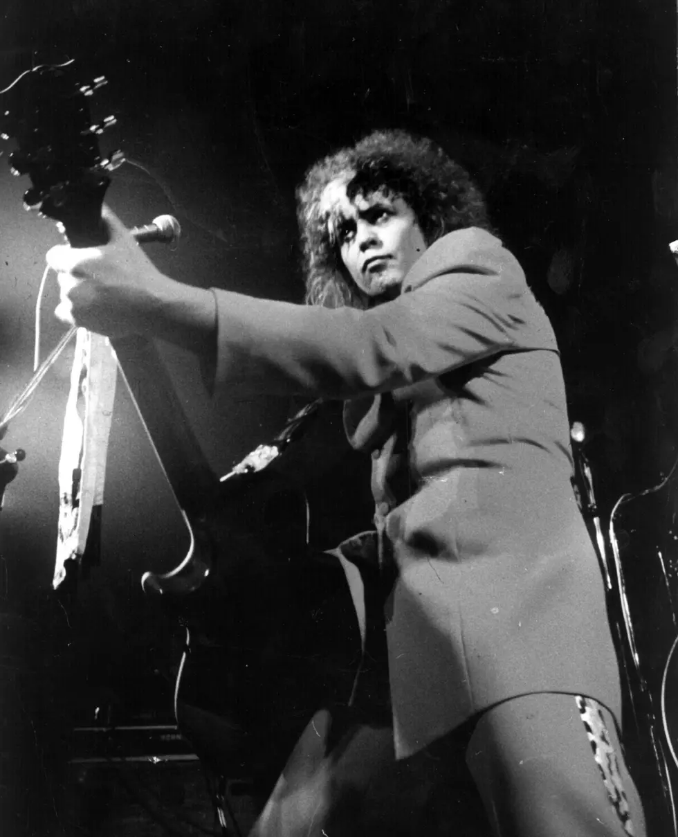 Classic Rock Throwback Thursday &#8211; 1971 T. Rex &#8216;Bang A Gong (Get It On&#8217;) [VIDEO]