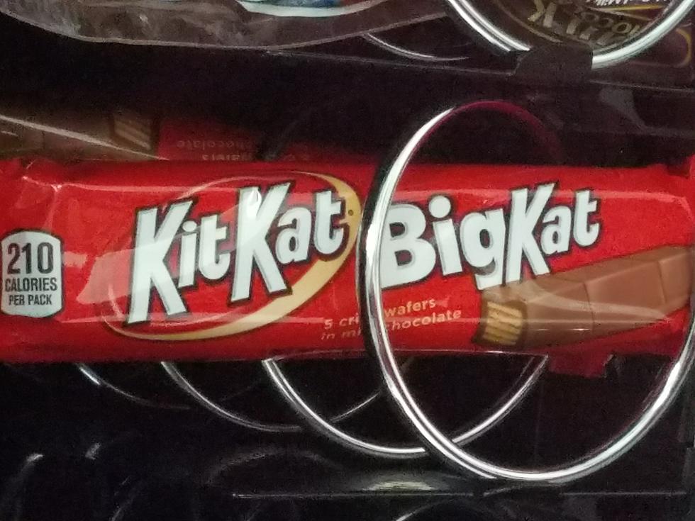 Pumpkin Pie Kit Kats are Here for Fall