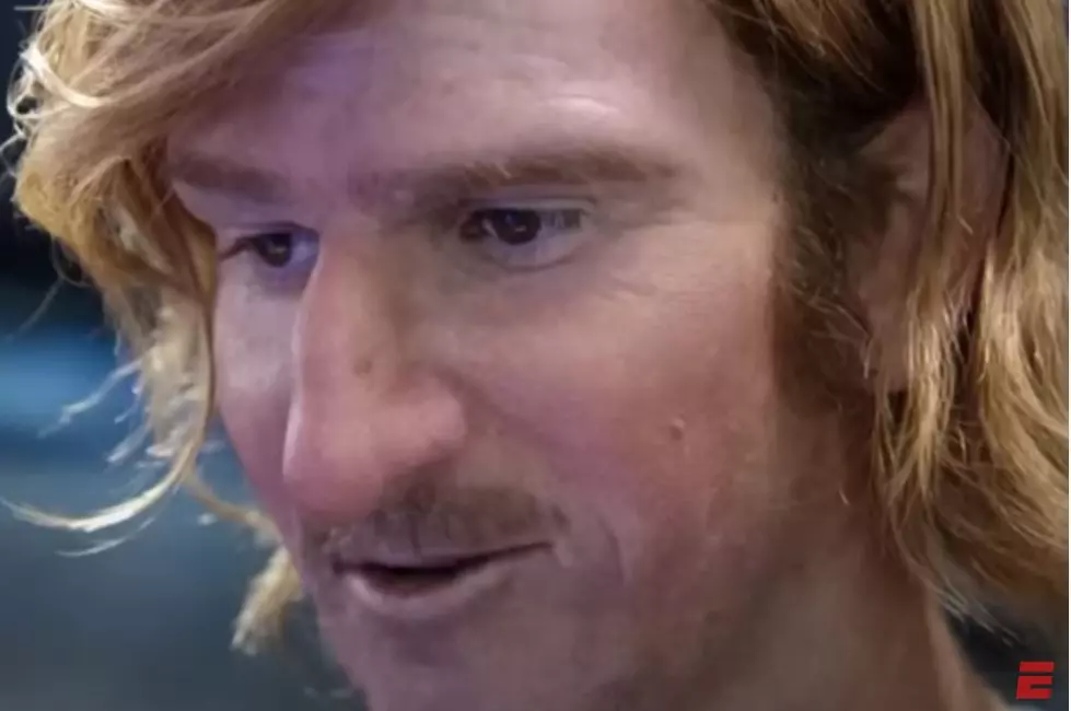Eli Manning Goes Undercover Trying Out As A Nittany Lion