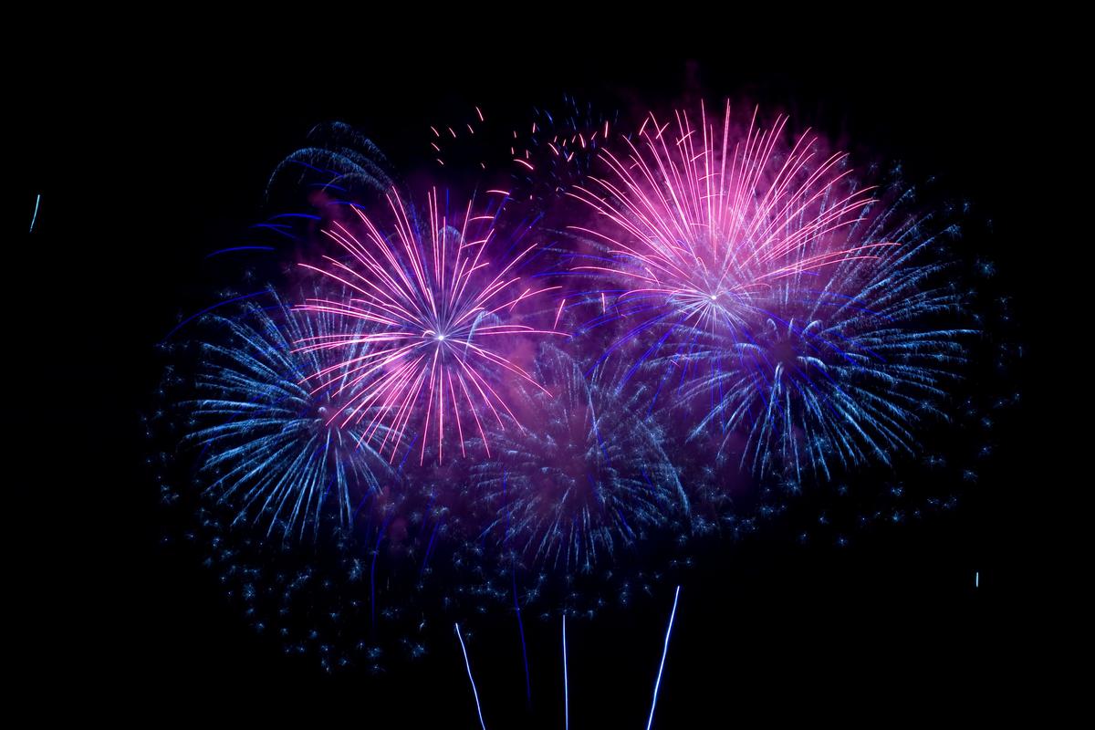 Free Beach Bash At Nathaniel Cole Park Brings Fireworks And Family Fun