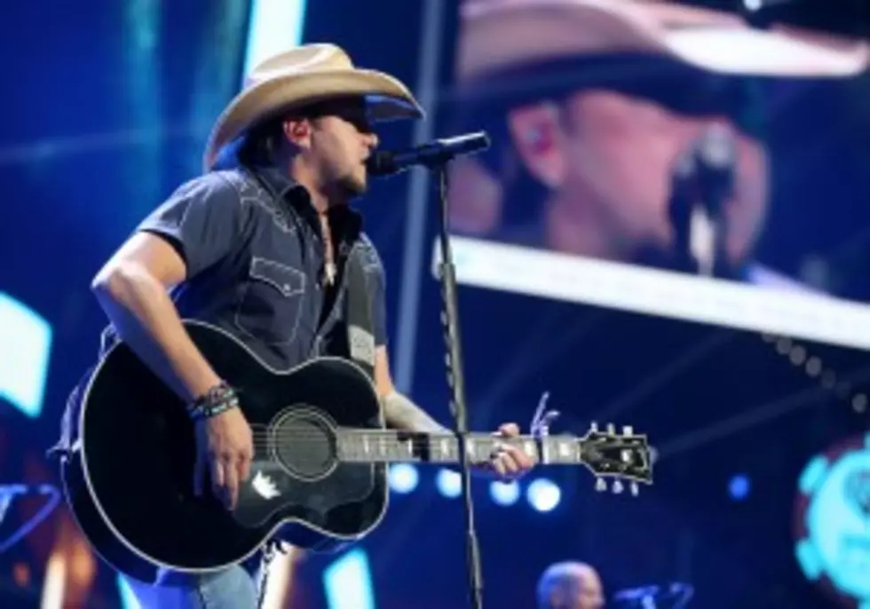 Jason Aldean and Taylor Swift &#8216;Rockin&#8217; New Year&#8217;s Eve